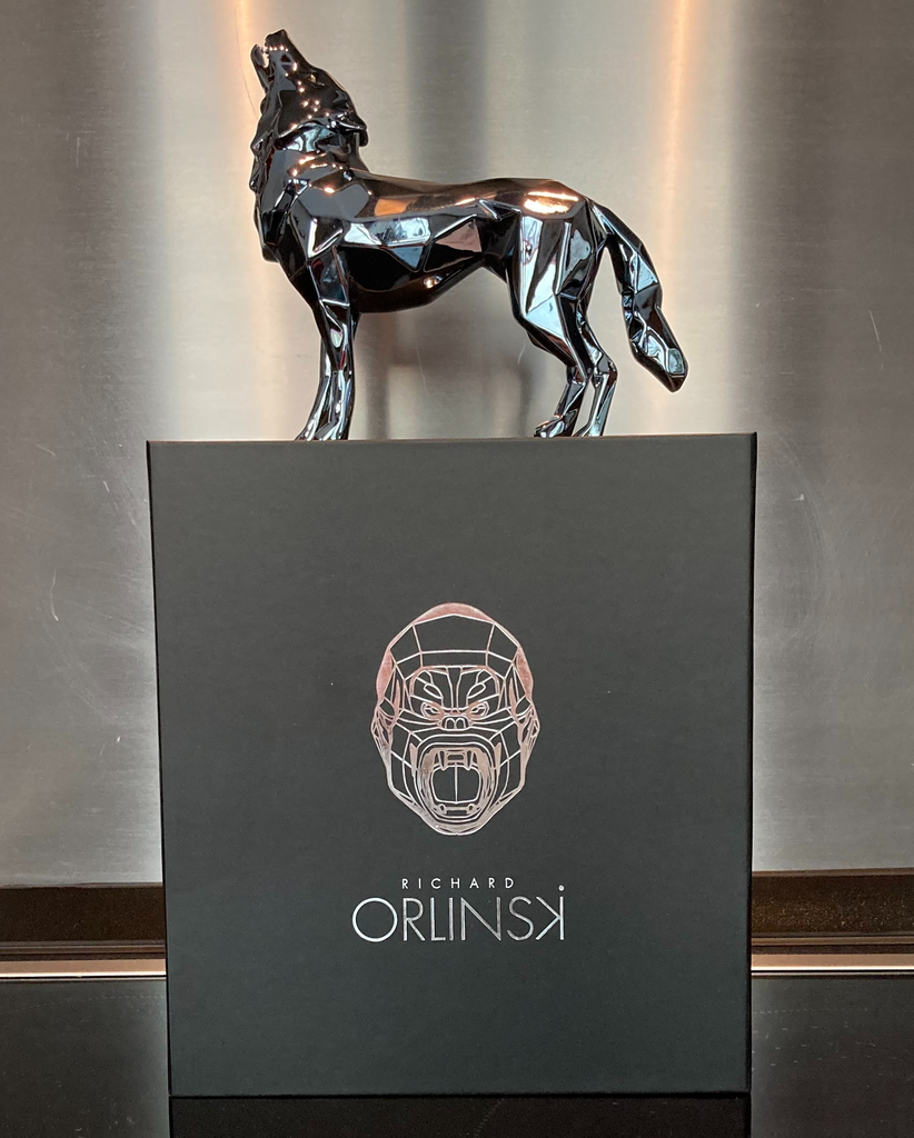 Sculpture Wolf Spirit Pearl Grey Edition by Richard Orlinski - ORLINSKI