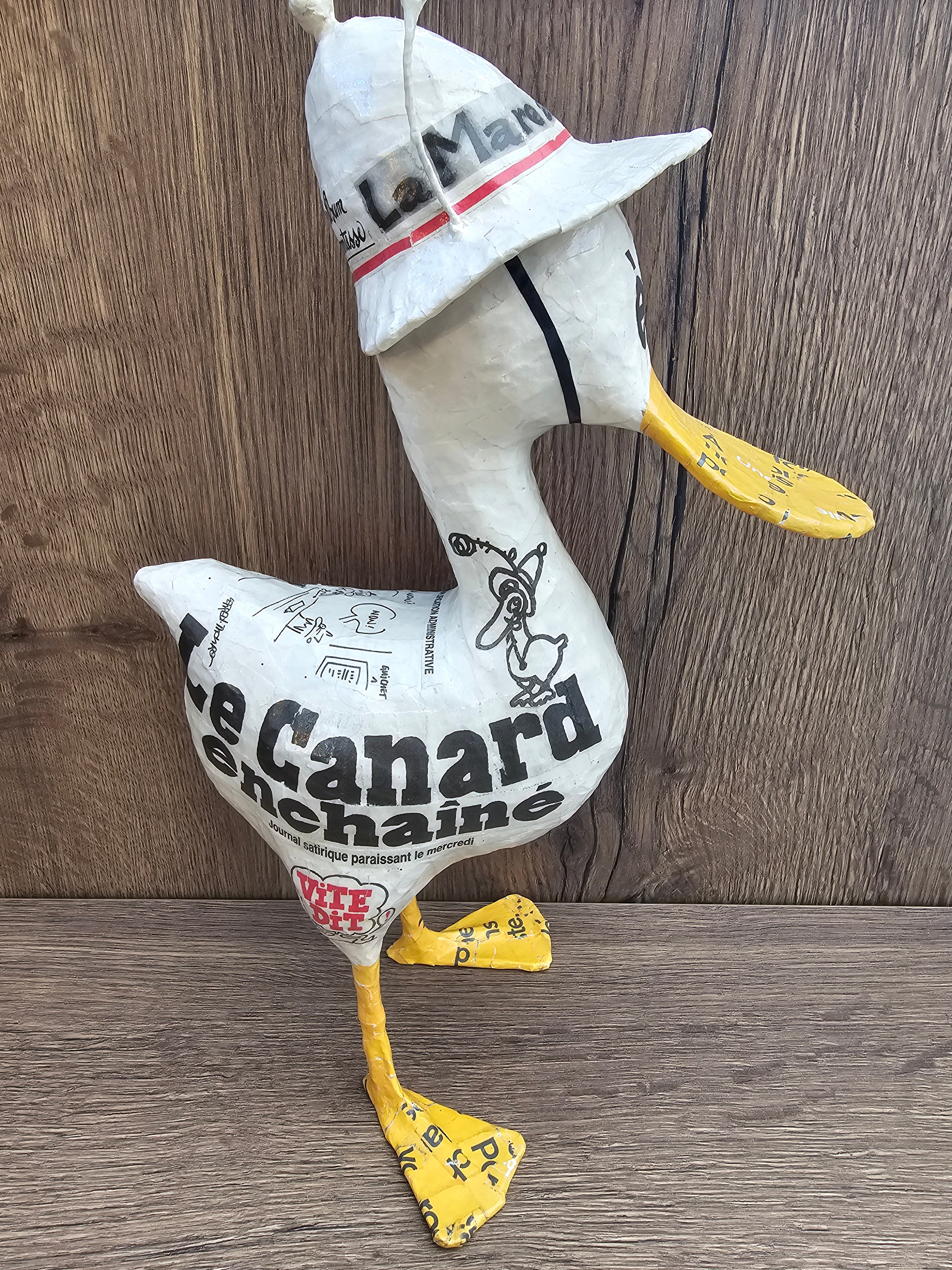 Canard enchaîné en papier mâché - non - Aude Goalec et Nicole Jacobs Secondary image