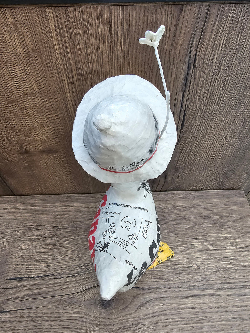 Canard enchaîné en papier mâché - non - Aude Goalec et Nicole Jacobs - Sculpture en papier mâché