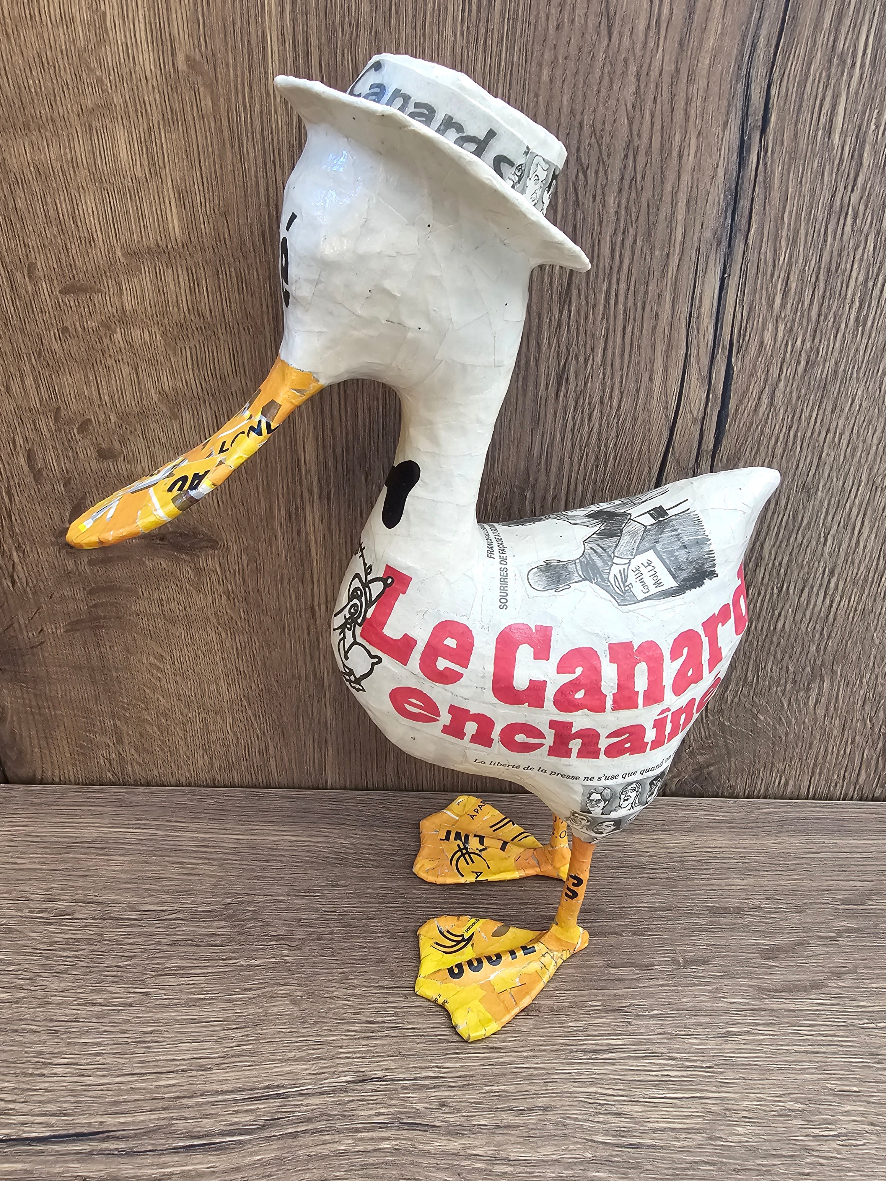 Canard enchaîné en papier mâché - France - Aude Goalec et Nicole Jacobs-Magna-Carta