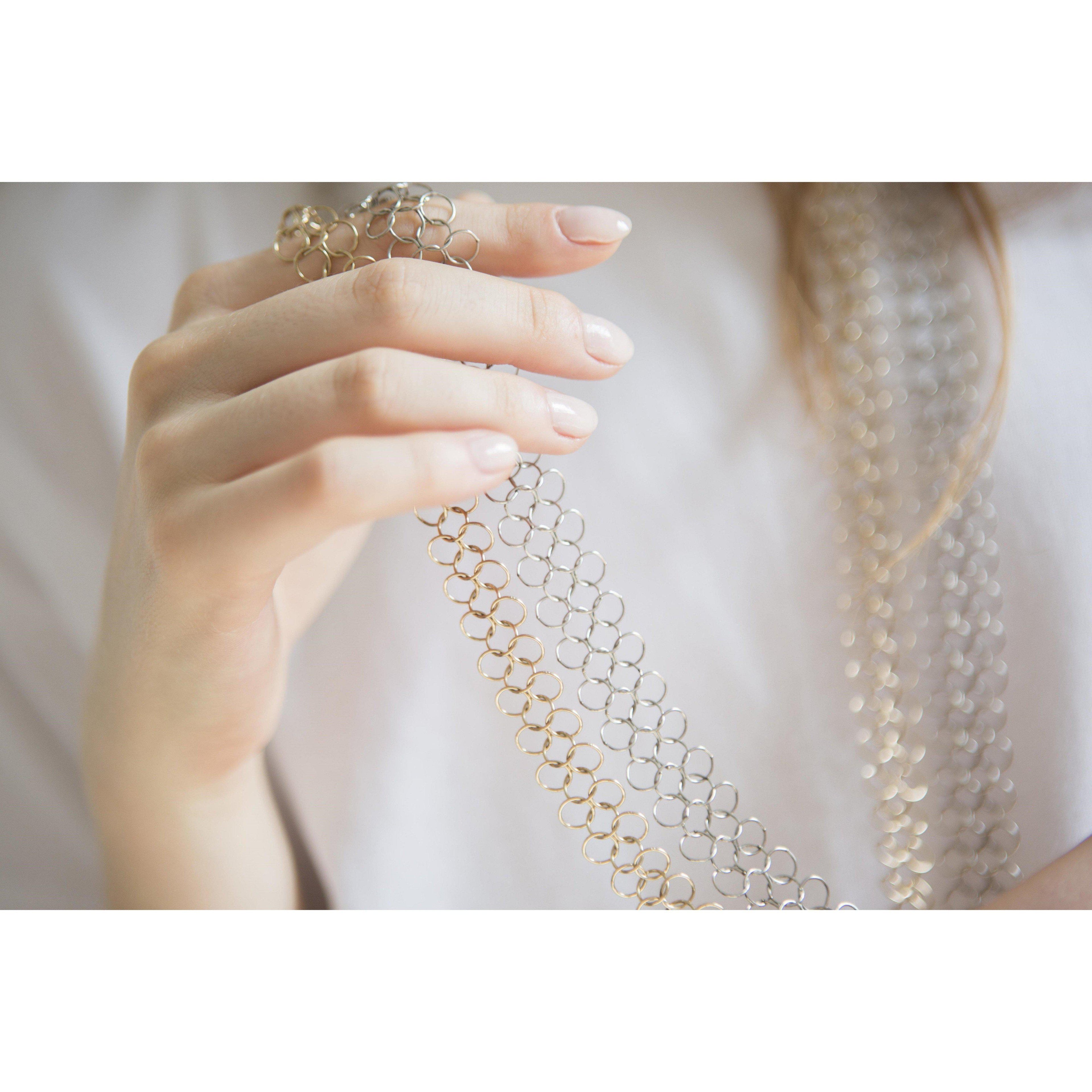 Collier 104 - Pascale Lion-Magna-Carta