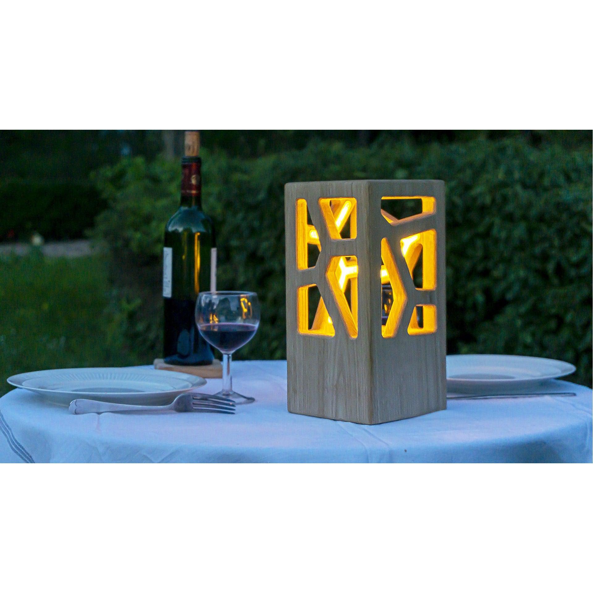 Lampe artisanale LED en châtaigner Image secondaire du produit