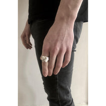 Large bague façon drapé en argent - Black Rock Jewel-Magna-Carta