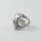 Large bague tête de mort en argent structure de coupe brute - Black Rock Jewel-Magna-Carta