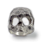 Large bague tête de mort en argent structure de coupe brute - Black Rock Jewel-Magna-Carta