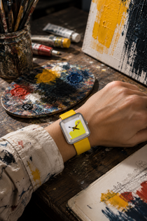 Montre Peinture Jaune square 35 - AKTEO-Magna-Carta