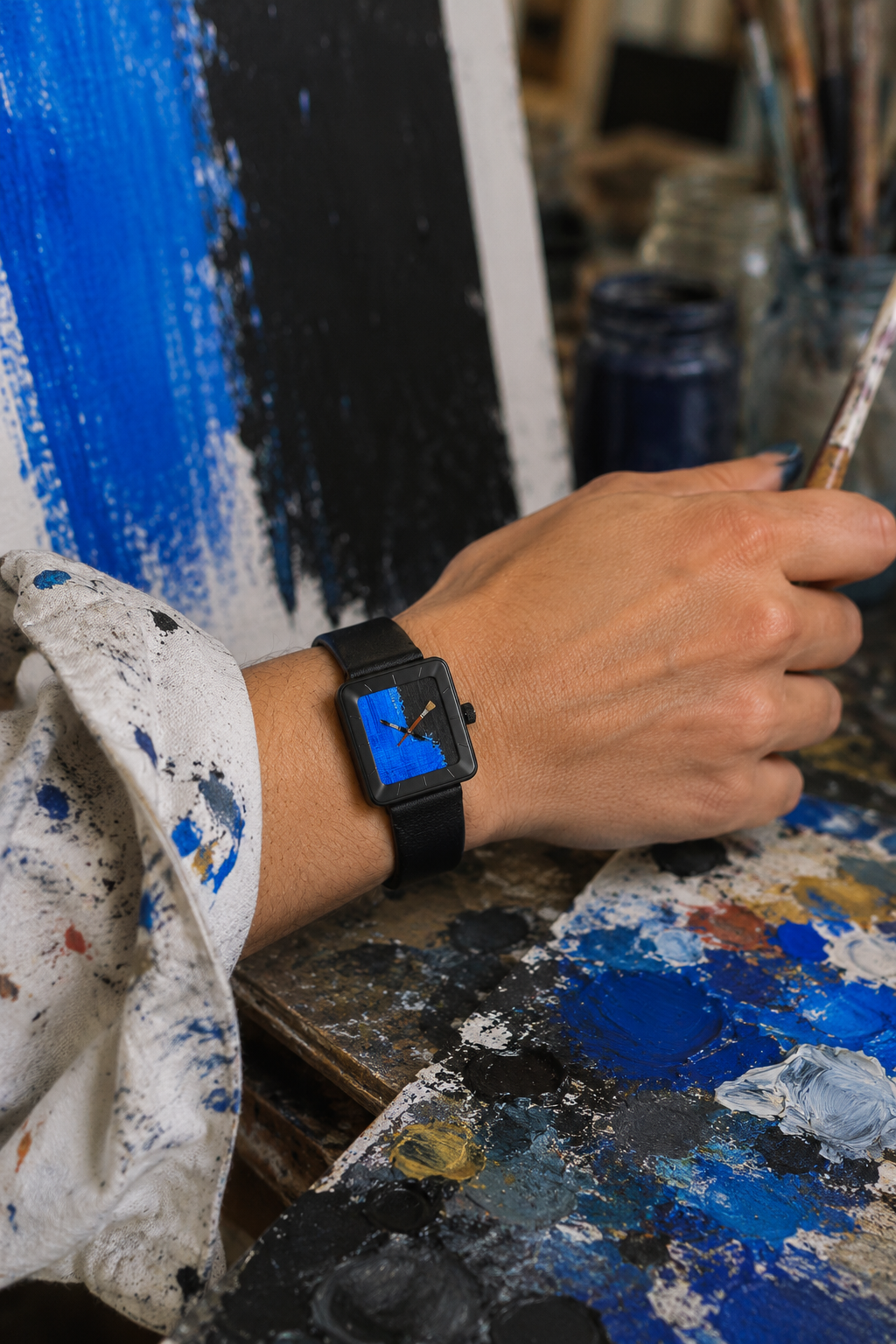 Montre Peinture bleue square PVD Noir 29 - AKTEO Image secondaire du produit