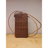 Pochette bandoulière en cuir tressé pour téléphone portable marron - Il Bussetto-Magna-Carta