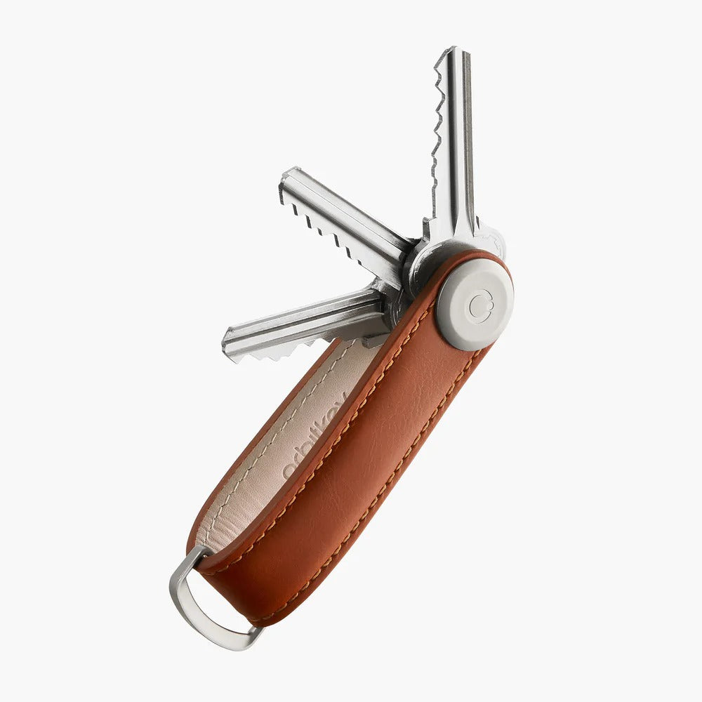 Porte clés - Cuir cognac - Orbitkey-Magna-Carta Image principale du produit