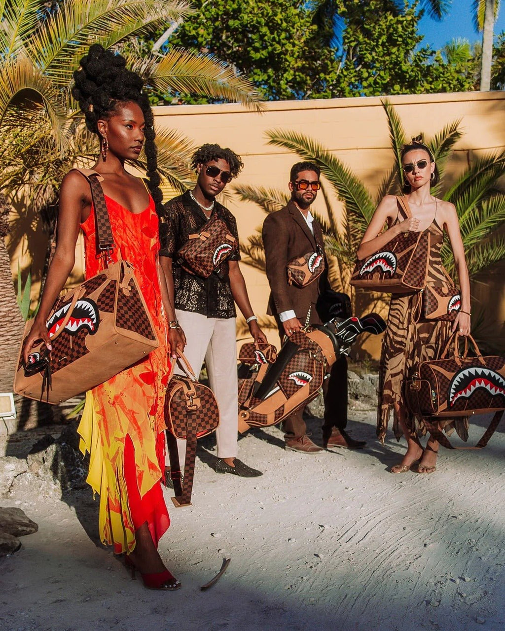 Sac - HENNYVILLE PYRAMID DUFFLE - SPRAYGROUND-Magna-Carta
