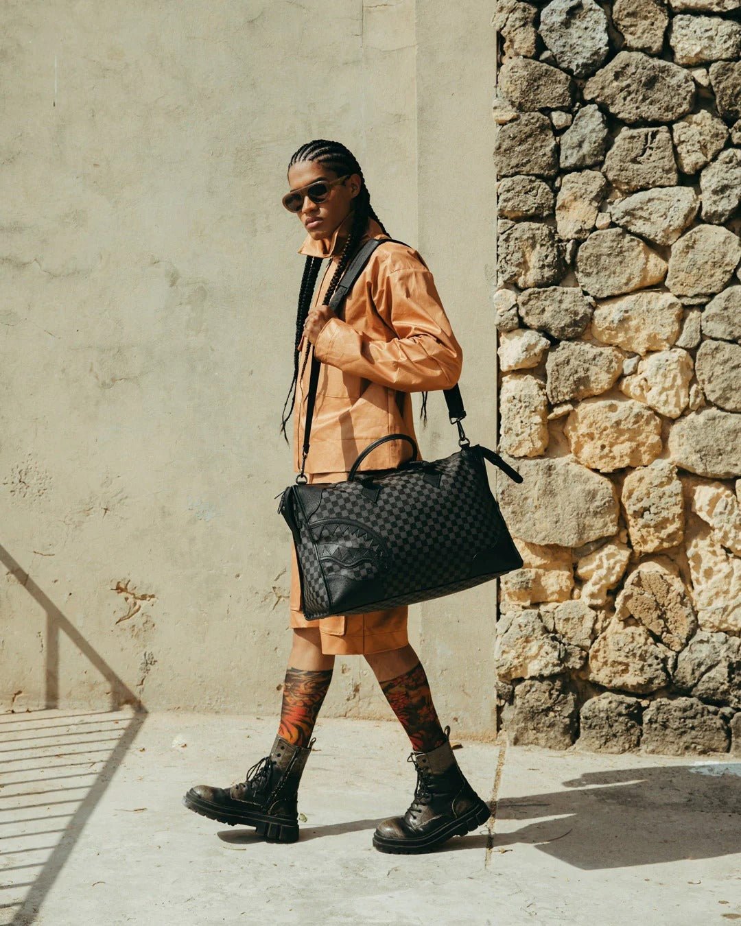 Sac  - MIDNIGHT CHATEAU PYRAMID DUFFLE - SPRAYGROUND Secondary image