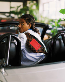 Sac - RED REDEMPTION PYRAMID SAVVY CROSSBODY - SPRAYGROUND-Magna-Carta