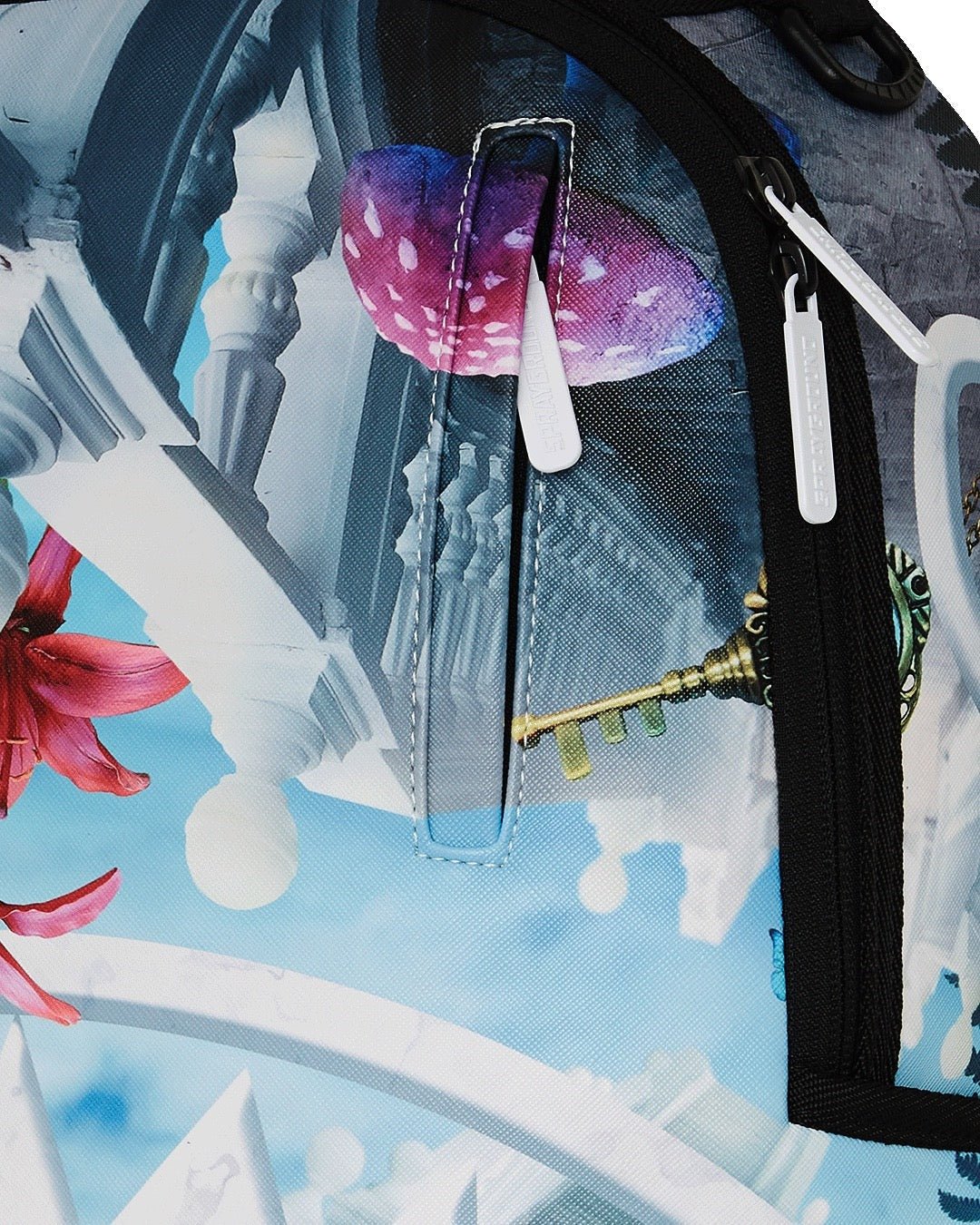 Sac à dos - CASINO ROYALE TRIPPY WORLD DLXR BACKPACK - SPRAYGROUND-Magna-Carta