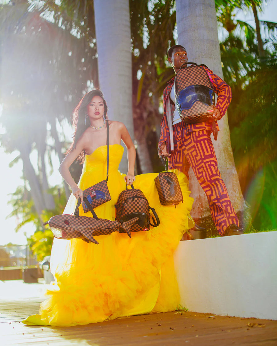 Sac à dos - CLEAR RUBBER SHARKS IN PARIS DLXSV BACKPACK - SPRAYGROUND-Magna-Carta