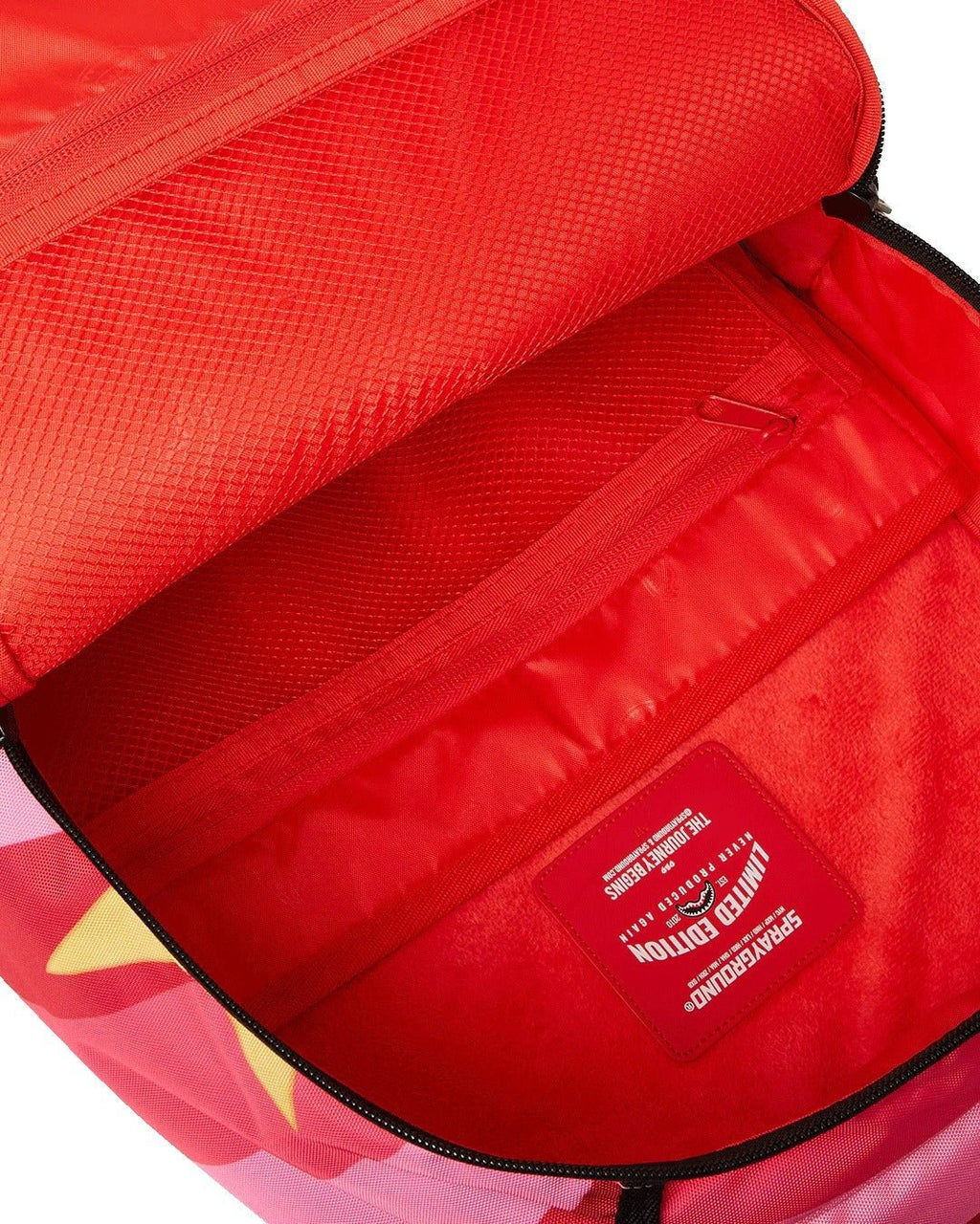 Sac à dos - HEART SHARK BACKPACK - SPRAYGROUND-Magna-Carta