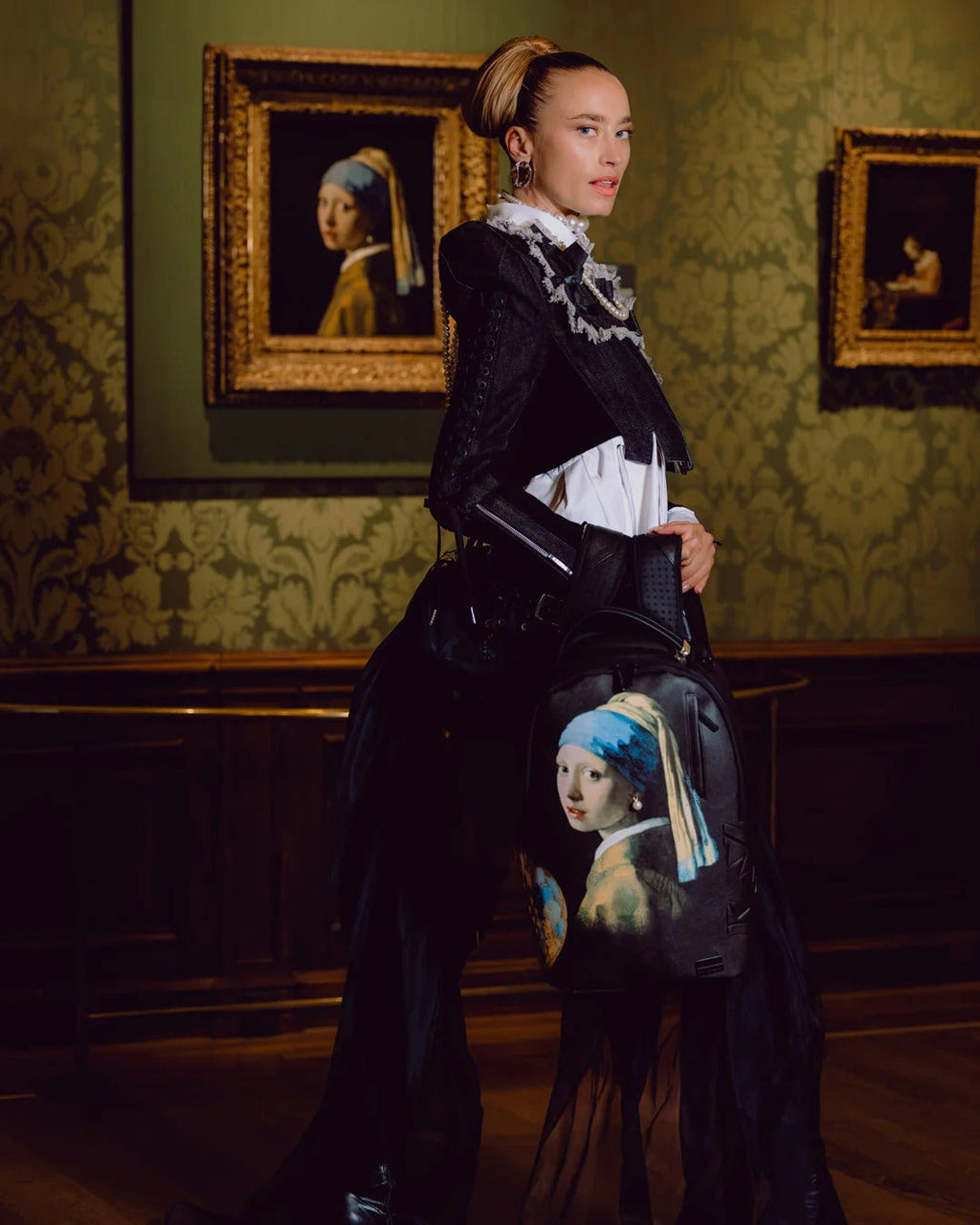 Sac à dos - MAURITSHUIS MUSEUM GIRL WITH A PEARL EARRING BACKPACK - SPRAYGROUND-Magna-Carta