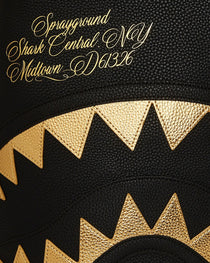 Sac à dos - SHARK CENTRAL GOLD DLXSV BACKPACK - SPRAYGROUND-Magna-Carta