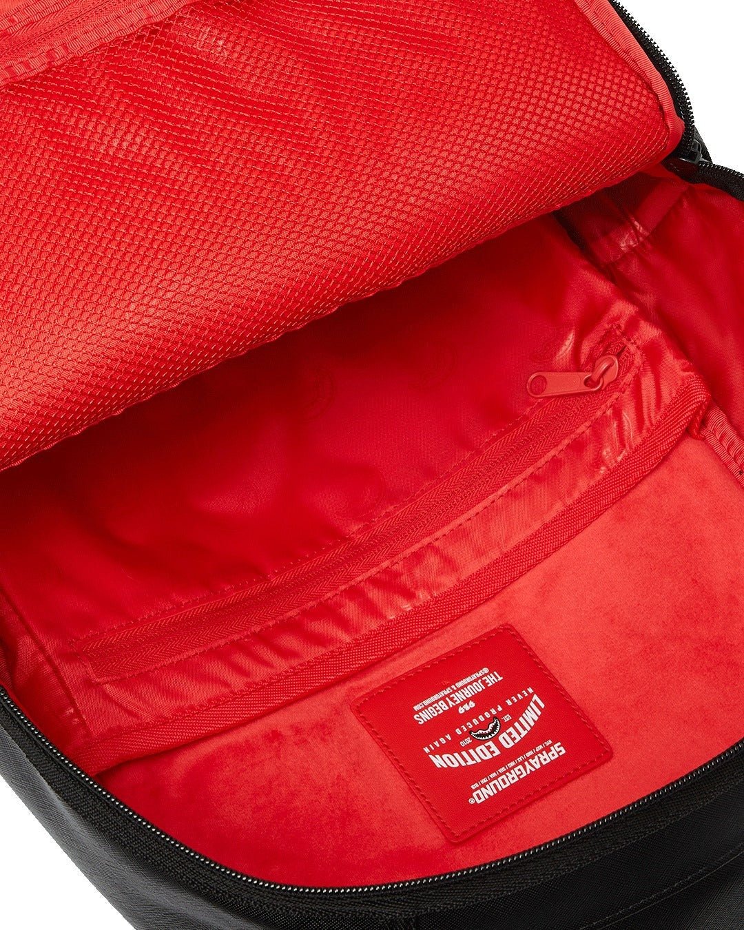 Sac à dos - SHARK CENTRAL LAX BACKPACK - SPRAYGROUND-Magna-Carta