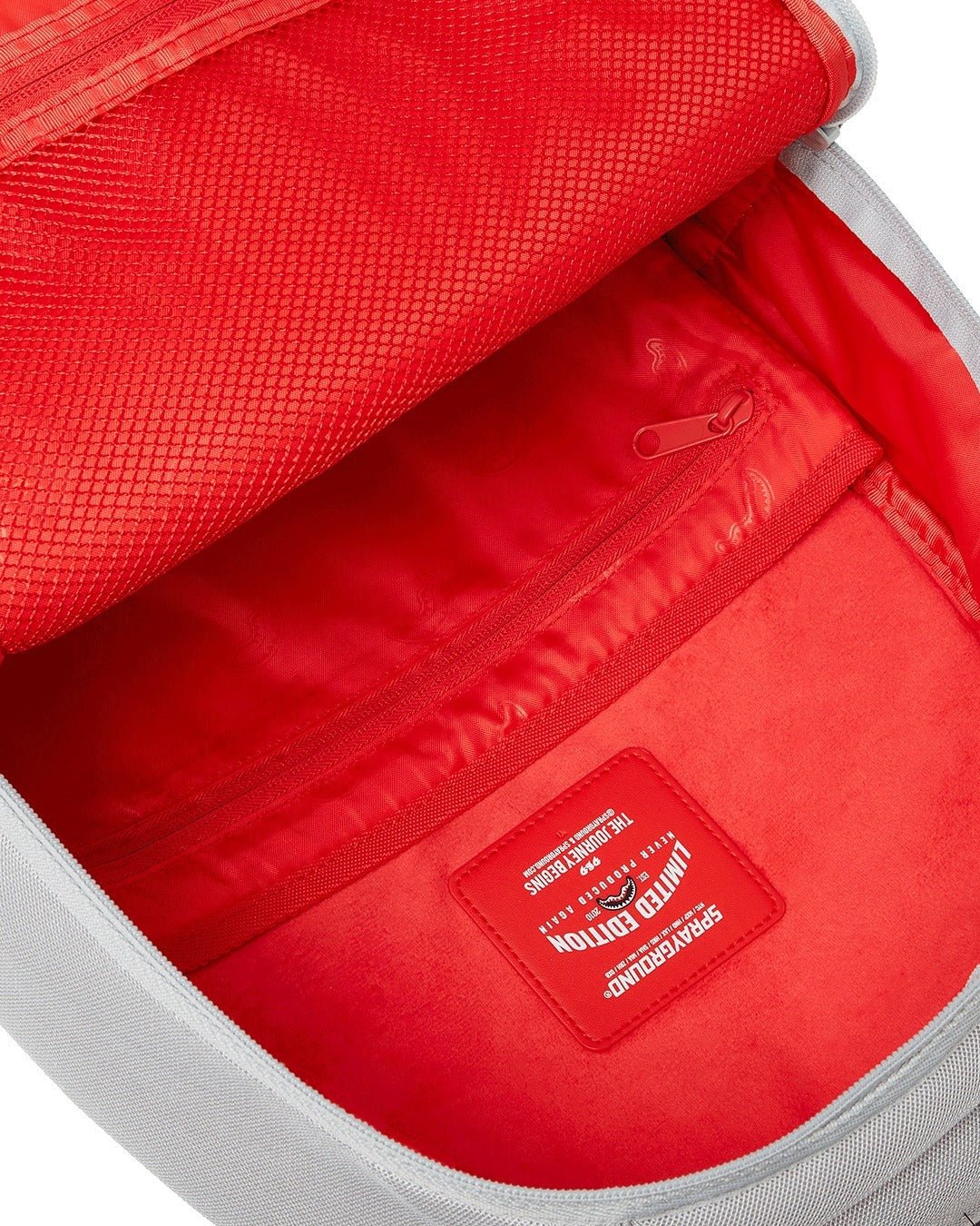 Sac à dos - SHARK CENTRAL MESH DLXS BACKPACK - SPRAYGROUND-Magna-Carta