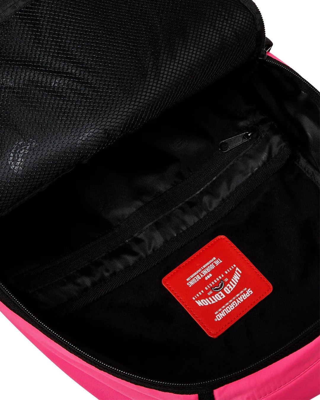 Sac à dos - SHARK CENTRAL NYLON HOT PINK - SPRAYGROUND-Magna-Carta