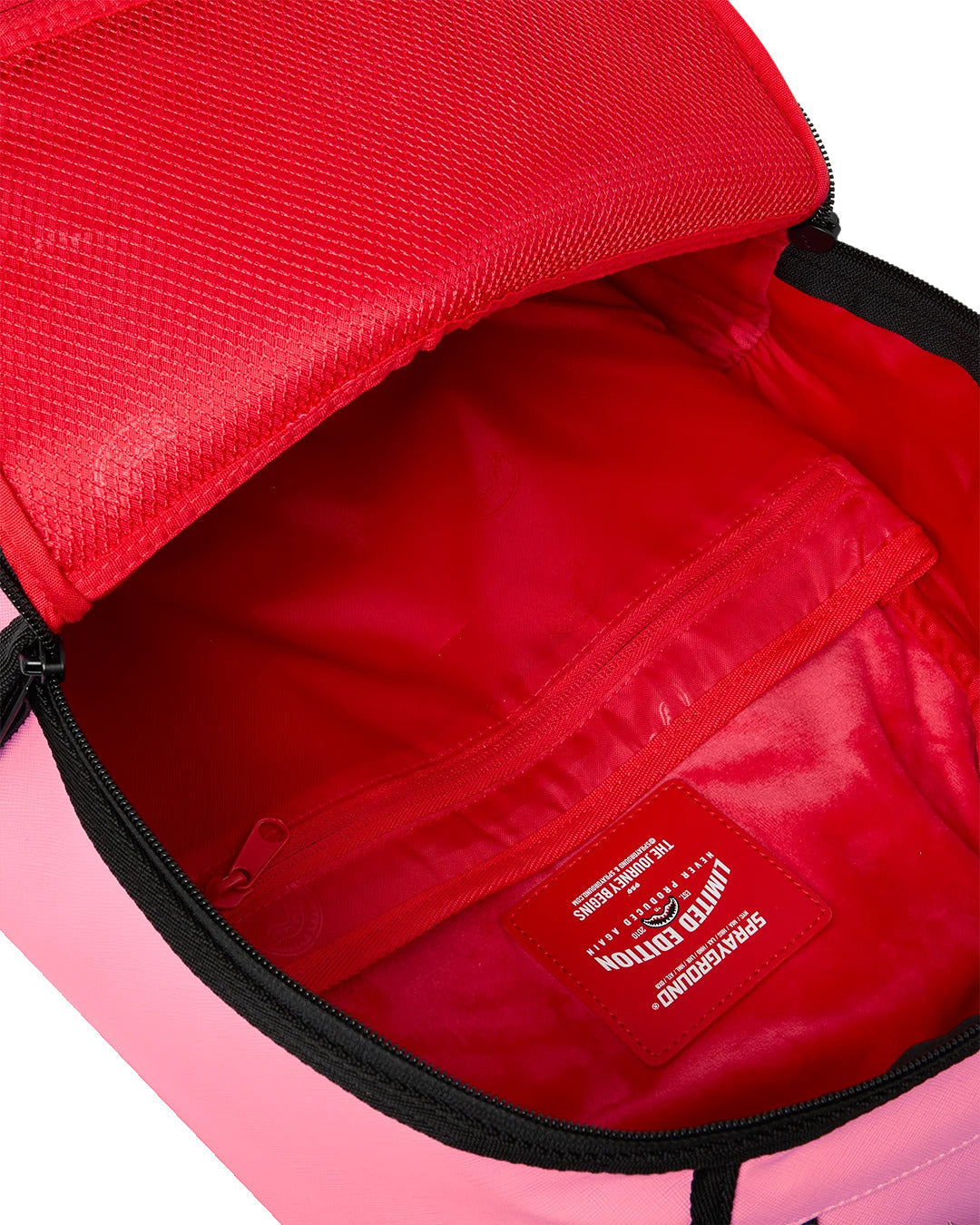Sac à dos - SHARK CENTRAL PINK EMBROIDERED SHARK BACKPACK - SPRAYGROUND-Magna-Carta