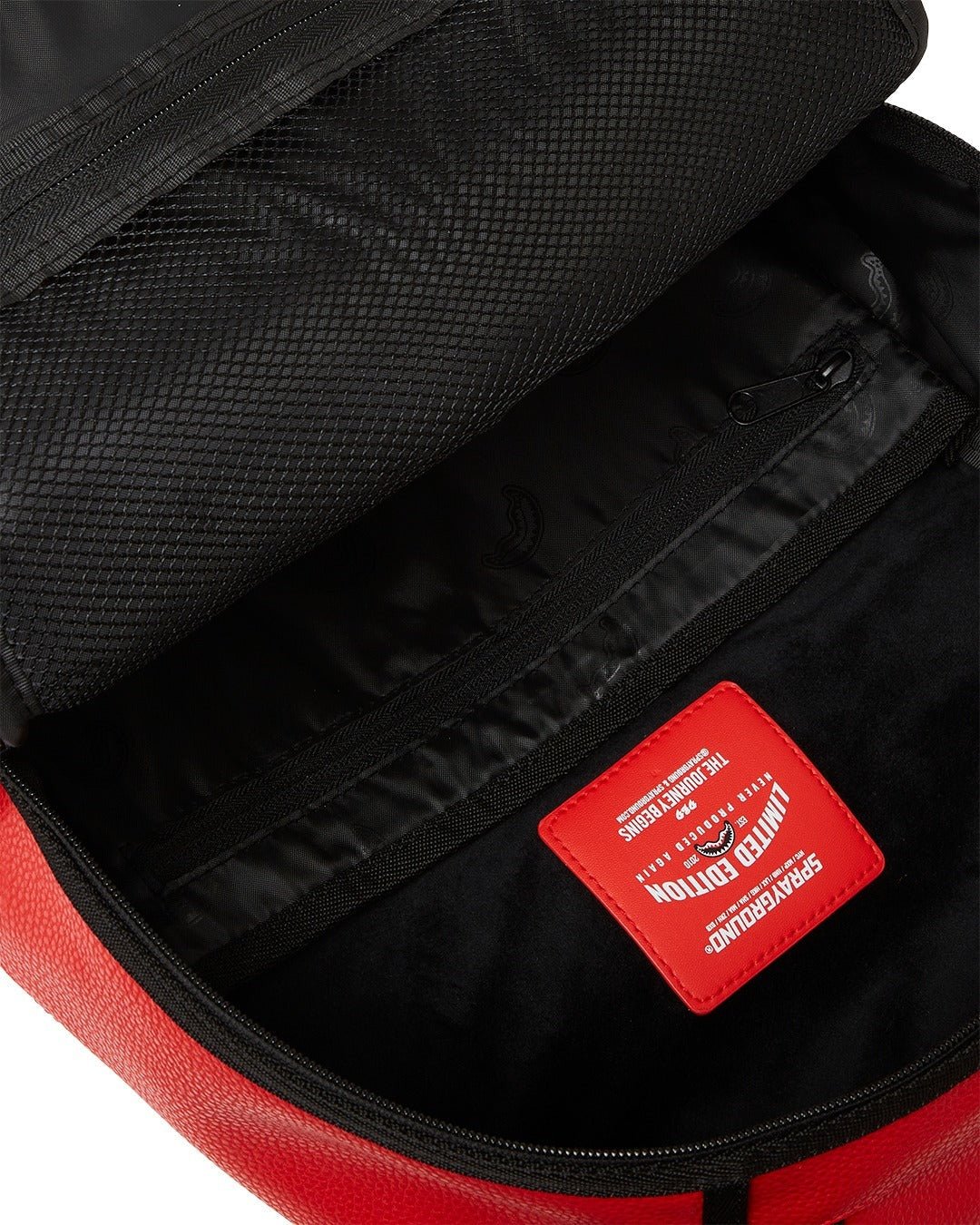 Sac à dos - SHARK CENTRAL RED SHARK DRIP DLXSV BACKPACK - SPRAYGROUND-Magna-Carta