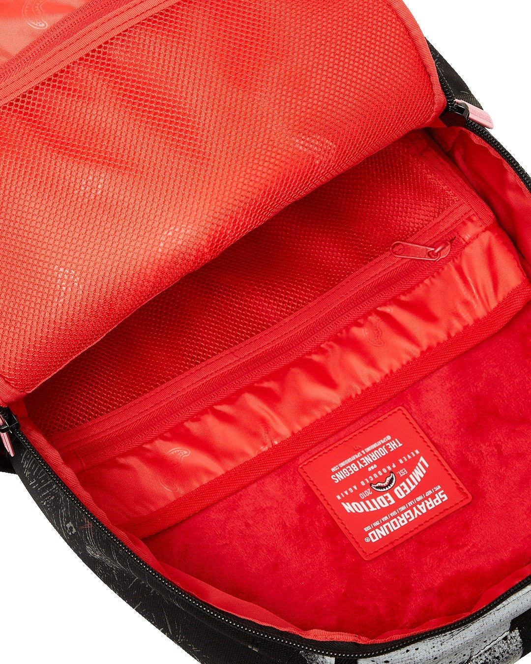 Sac à dos - SHARK CENTRAL SORBET HAND PAINTED DLX-COTTON BACKPACK - SPRAYGROUND-Magna-Carta