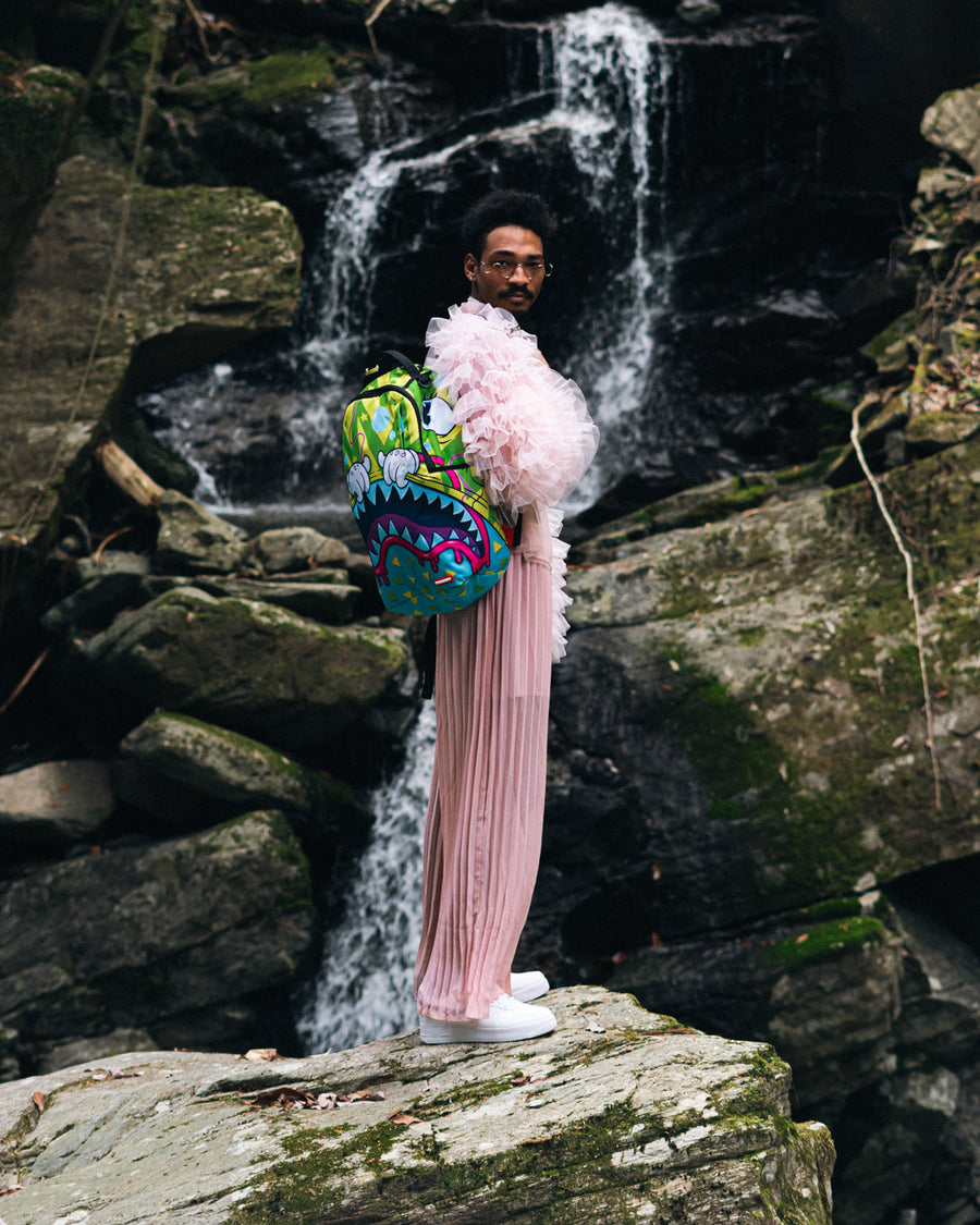 Sac à dos - SUPER DUPER WEIRD DLXSR BACKPACK - SPRAYGROUND-Magna-Carta