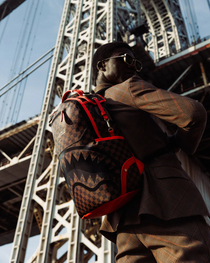 Sac à dos - TAKEOVER THE THRONE DLXSV BACKPACK - SPRAYGROUND-Magna-Carta