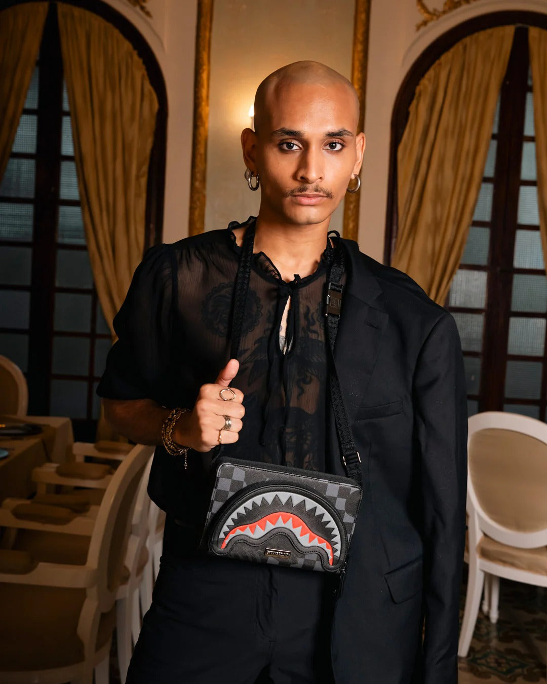 Sac bandoulière - 4AM RED SHARK CROSSBODY - SPRAYGROUND-Magna-Carta
