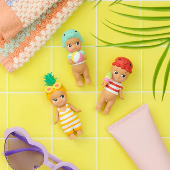 Sonny Angel - Summer Vacation Series - Dreams-Magna-Carta