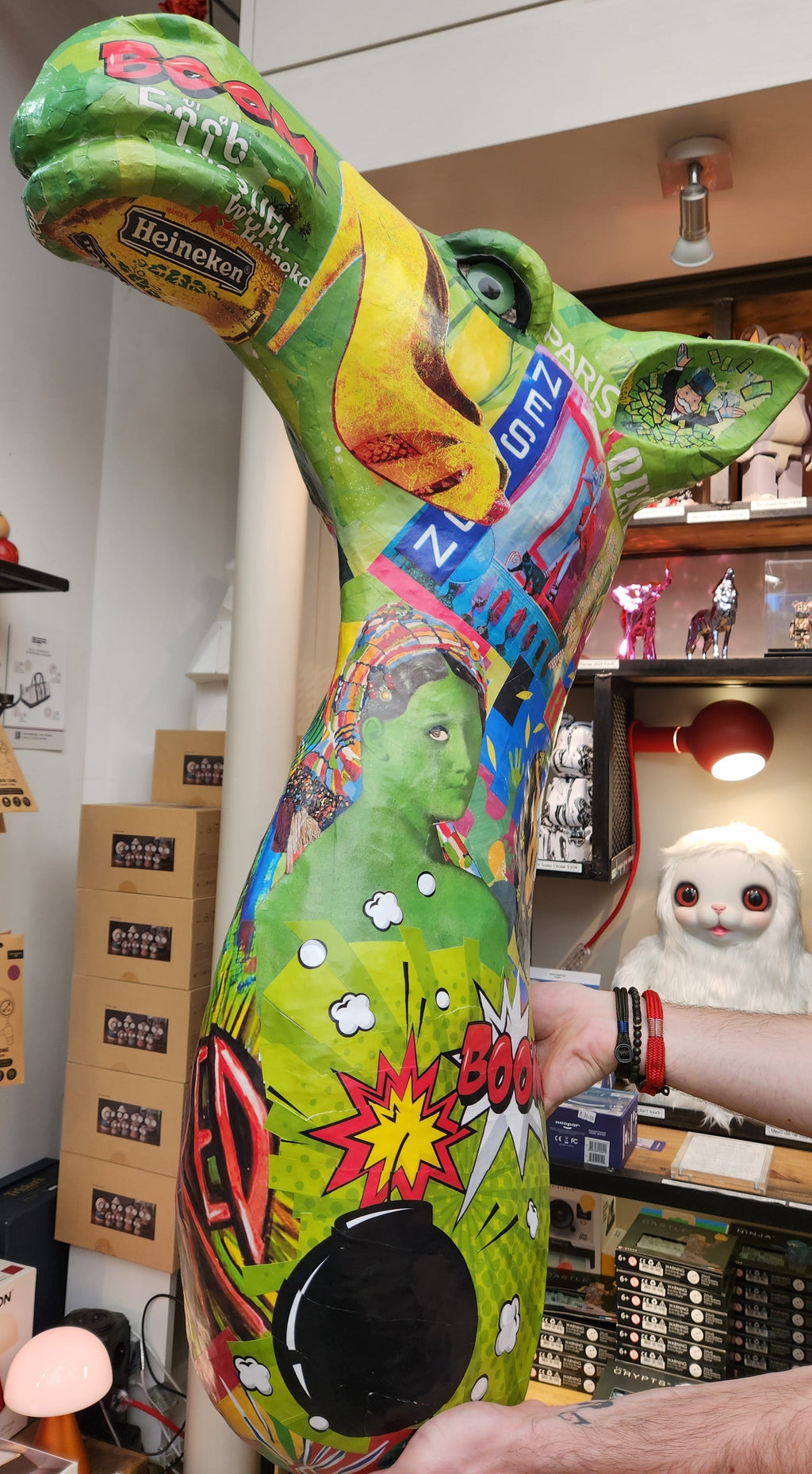 Trophée de chameau en papier mâché - Aude Goalec et Nicole Jacobs-Magna-Carta