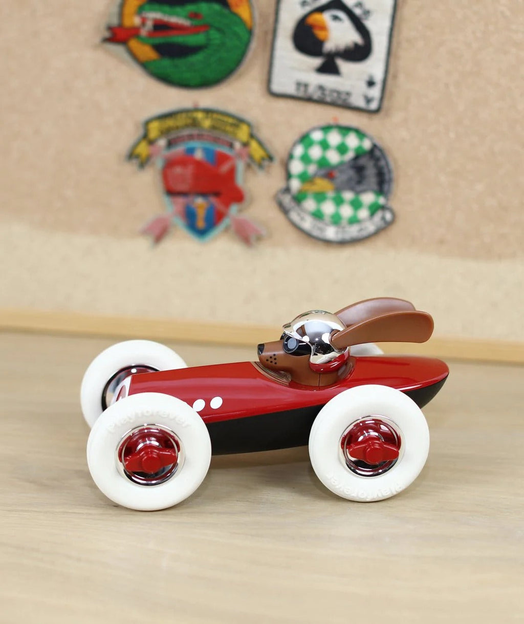 Voiture PL R801 Rufus Patrick - Playforever-Magna-Carta