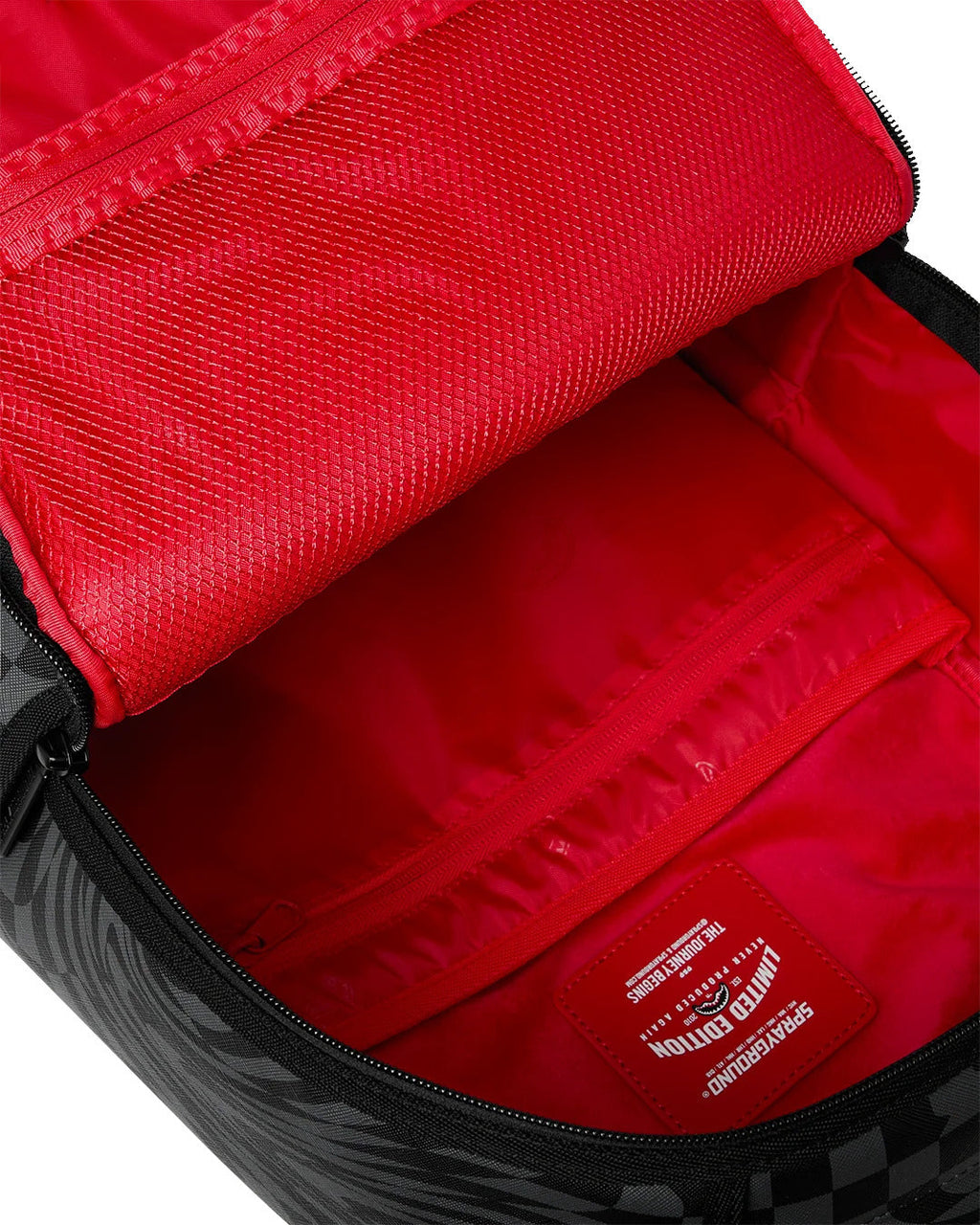 Sac à dos - CHECKER SHARK TRAIL BACKPACK - SPRAYGROUND