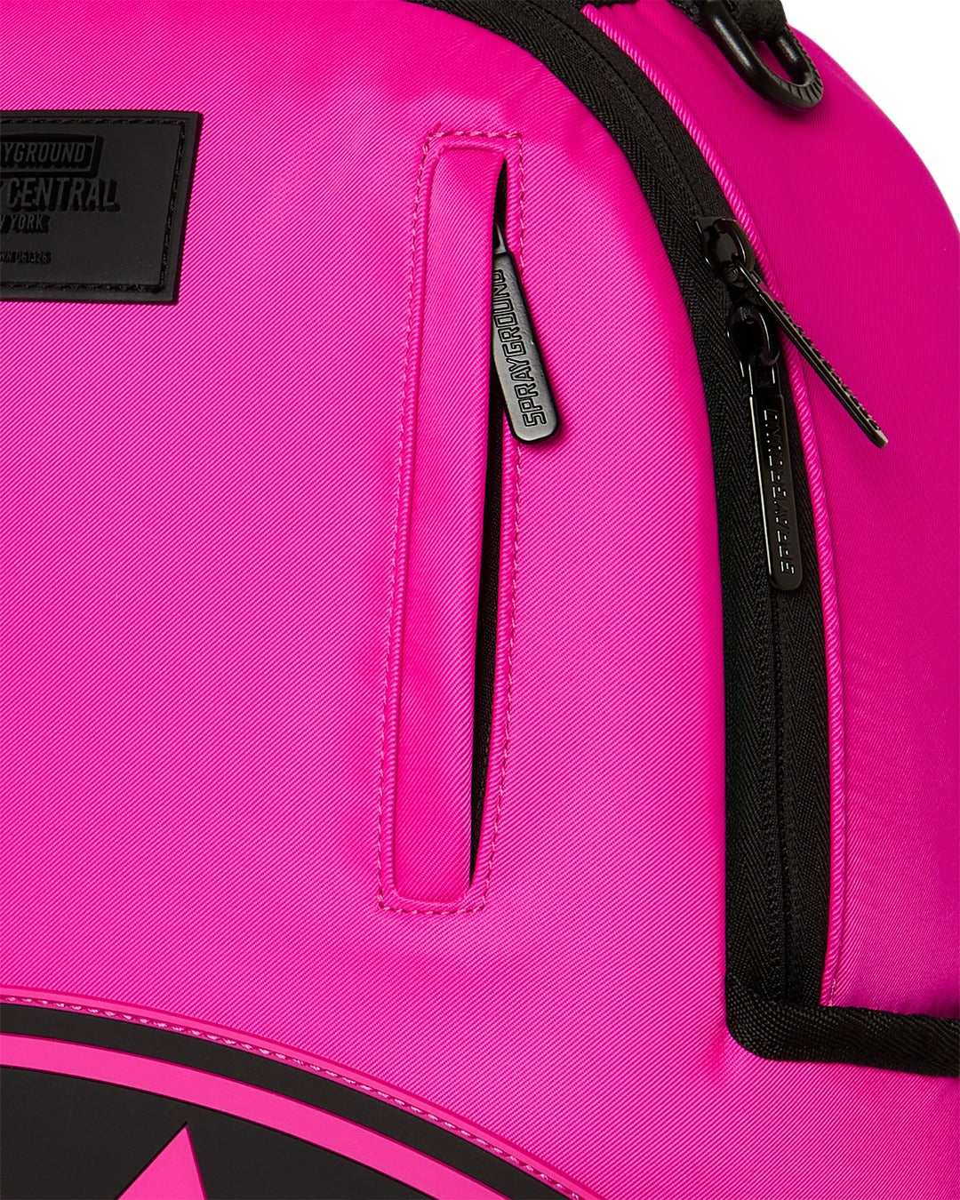 Sac à dos - SHARK CENTRAL WHITE STENCIL SHARK PINK NYLON BACKPACK - SPRAYGROUND
