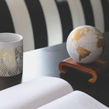 Globe terrestre blanc et or - WGE -MOVA Globes-Magna-Carta