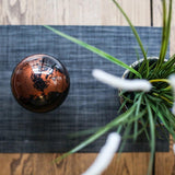 Globe terrestre noir et cuivre - CBE - MOVA Globes-Magna-Carta