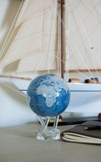 Bleu et Blanc IWB MOVA Globes Moyenne Globe autorotatif