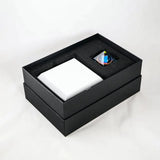 Pyramide en lévitation - Blanc/Or - Flyte-Magna-Carta