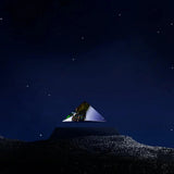 Pyramide en lévitation - Blanc/Or - Flyte-Magna-Carta