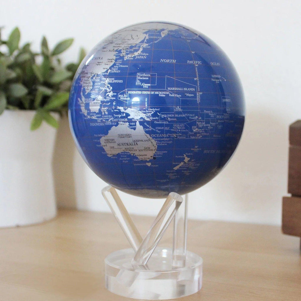 Globe terrestre bleu et argent - BSE - MOVA Globes-Magna-Carta